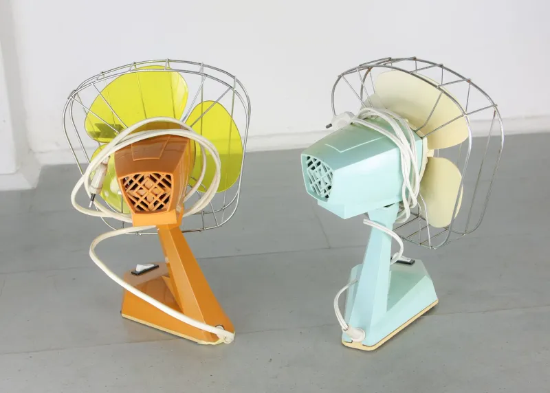 Pamono Small Mid-Century Italian Fans, Set of 2> Electronics
