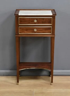 Sale Pamono Small Mid-Century Louis XVI Style Mahogany Side Table, 1950s