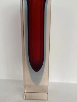 Discount Pamono Small Murano Sommerso Block Vase in Red, Blue & Pink, 1970s