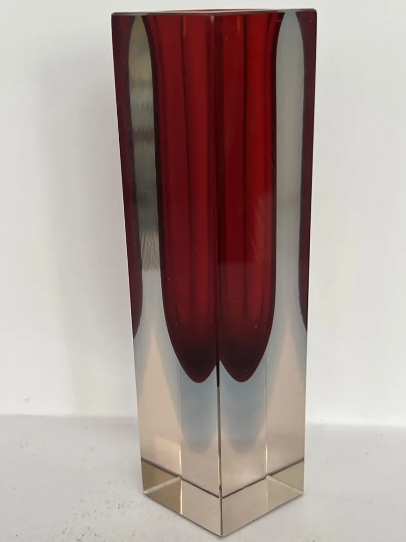 Discount Pamono Small Murano Sommerso Block Vase in Red, Blue & Pink, 1970s