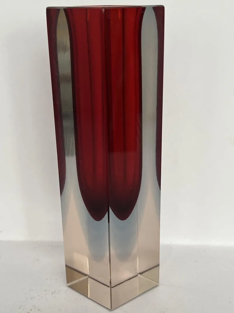 Discount Pamono Small Murano Sommerso Block Vase in Red, Blue & Pink, 1970s