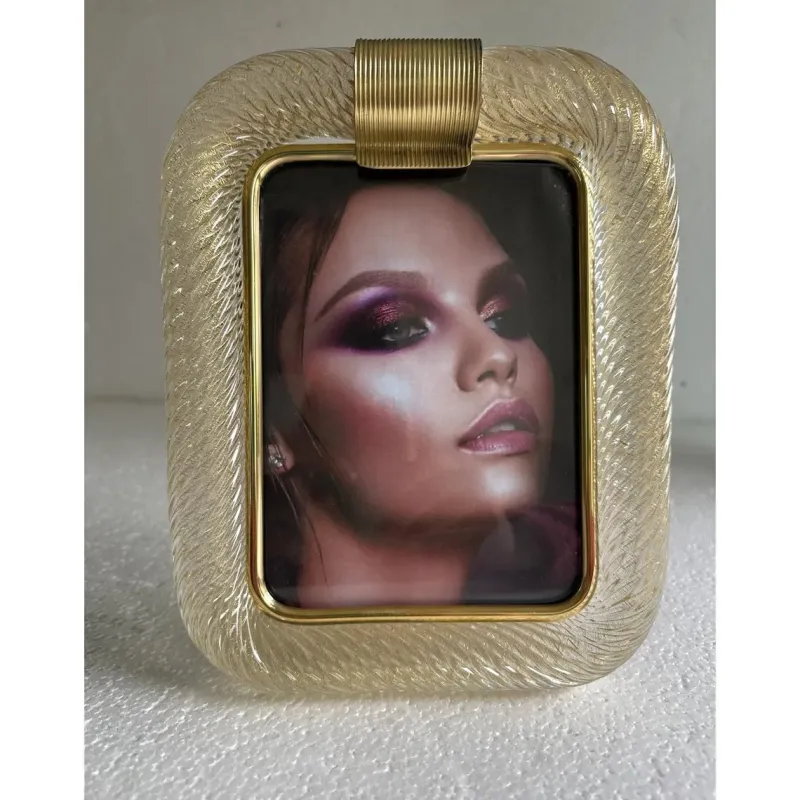 Pamono Small Picture Frame in Murano Glass and Brass by Simoeng> Decorative Objects