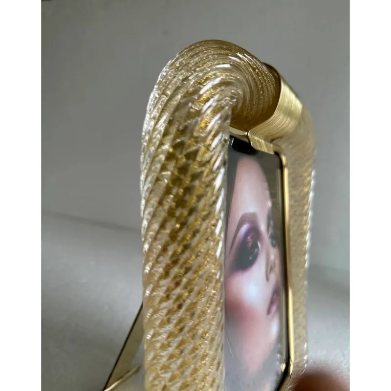 Pamono Small Picture Frame in Murano Glass and Brass by Simoeng> Decorative Objects