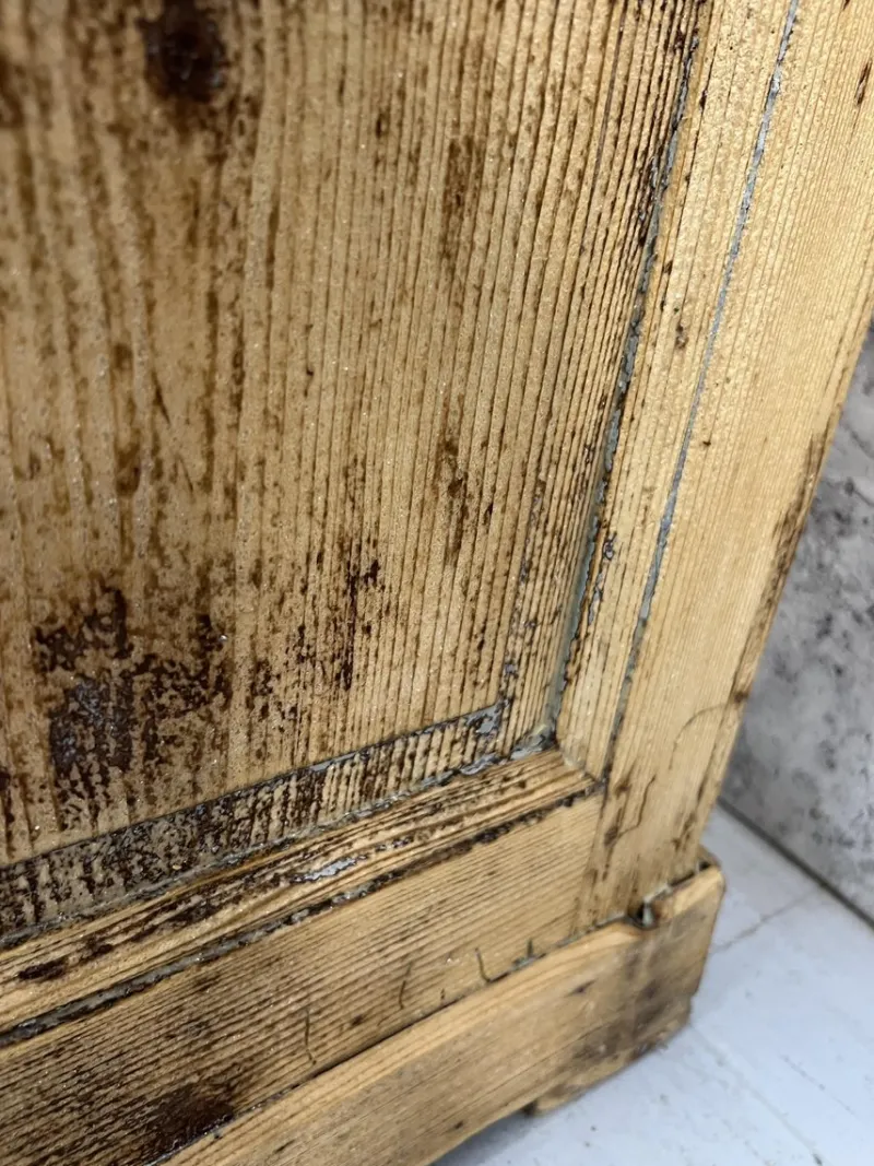 Hot Pamono Small Rustic French Shop Counter, 1890s