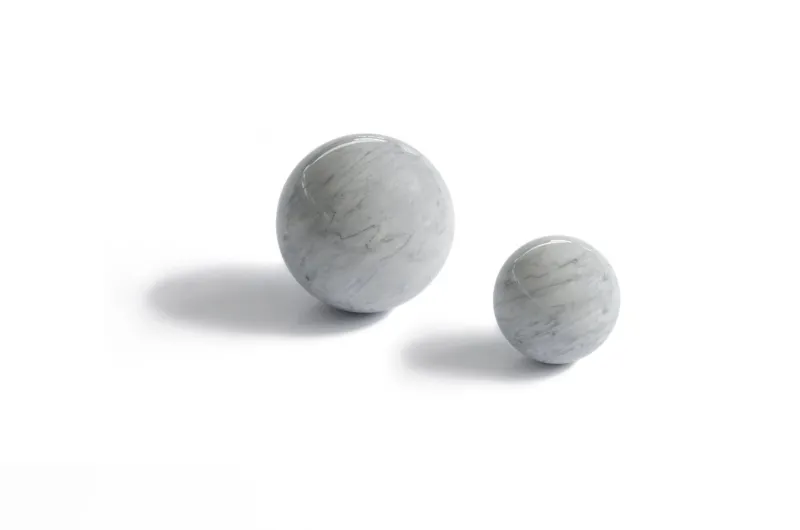 Pamono Small Sphere Shaped Paper Weight in Grey Marble> Decorative Objects