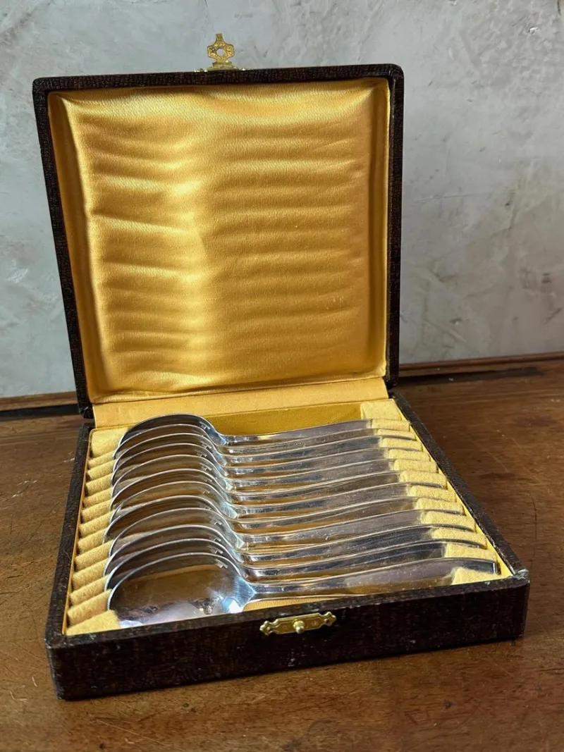 Pamono Small Spoons from Christofle, 1950, Set of 13> Dinnerware Accessories
