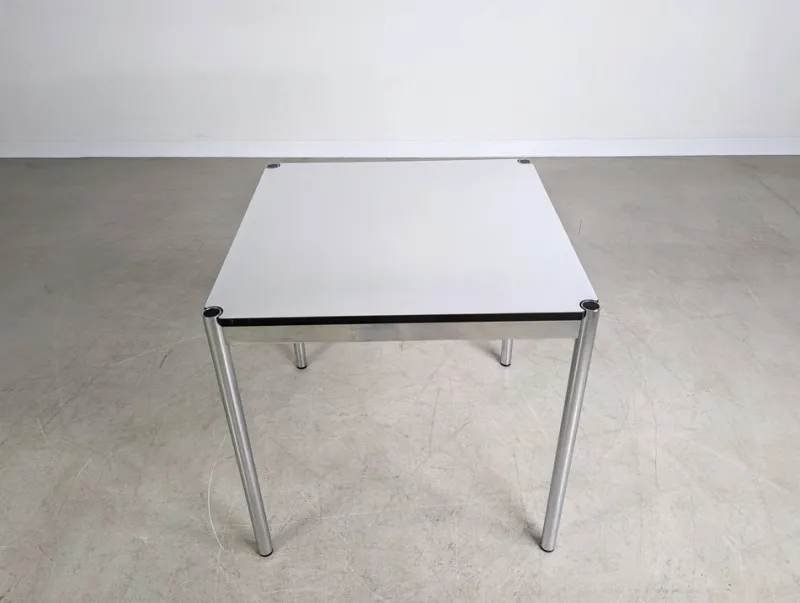Pamono Small Square White Desk from USM Haller