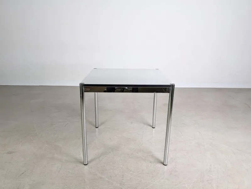 Pamono Small Square White Desk from USM Haller