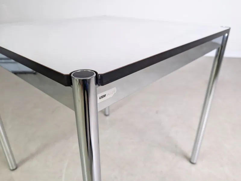Pamono Small Square White Desk from USM Haller