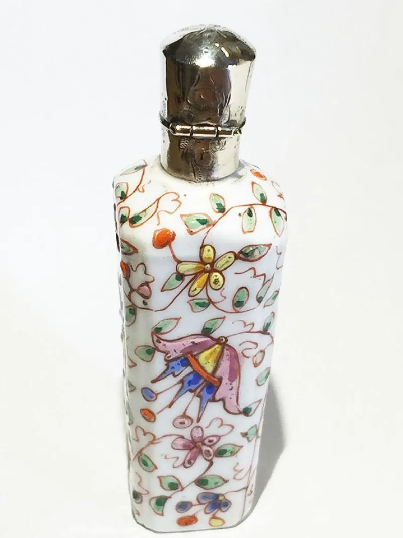 Pamono Small 19th Century Porcelain Enameled Scent Perfume Bottle