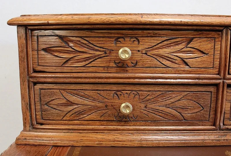Discount Pamono Small Tiered Child's Desk in Solid Oak, Late 19th Century