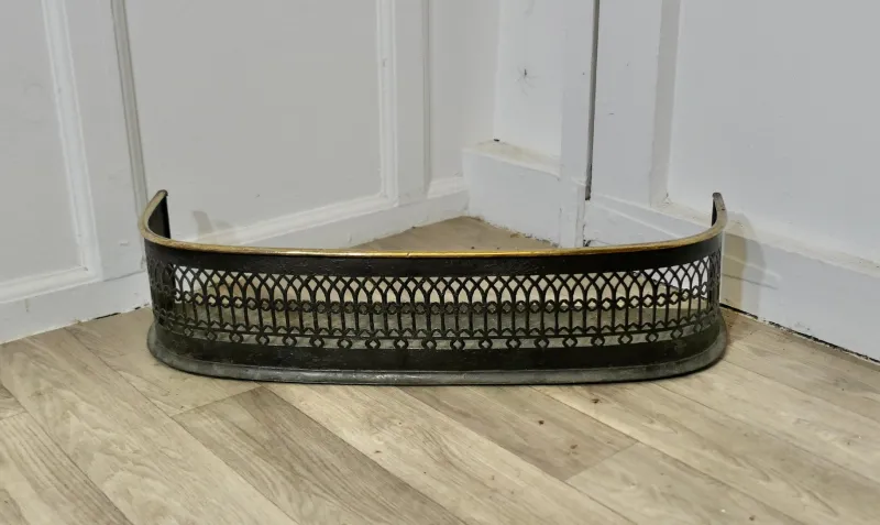 Sale Pamono Small Victorian Pierced Brass and Iron Fender