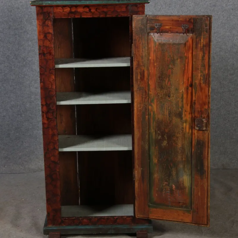 Pamono Small Vintage Cabinet in Pine, 1950> Cabinets & Wardrobes