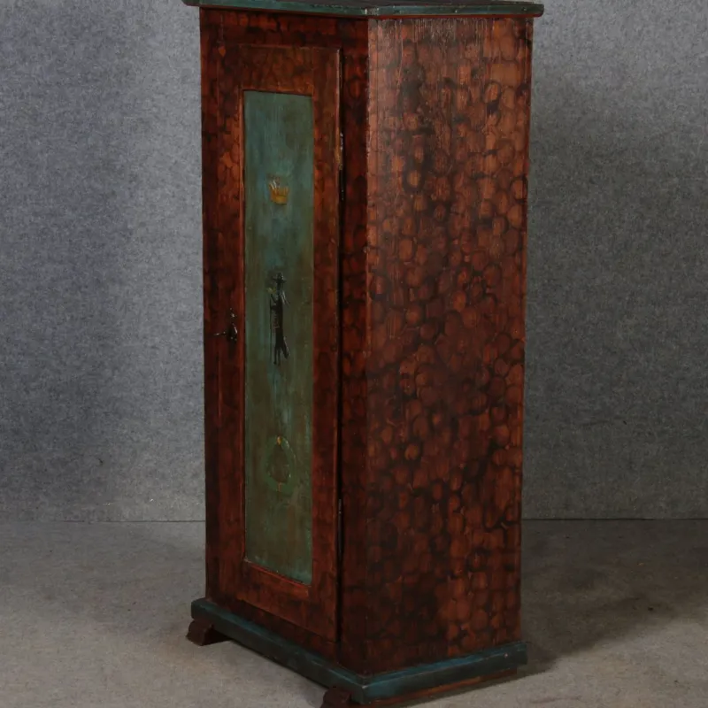 Pamono Small Vintage Cabinet in Pine, 1950> Cabinets & Wardrobes
