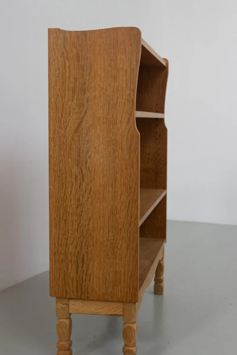 Sale Pamono Small Vintage Danish Oak Bookcase in the style of Kjærnulf, 1960s