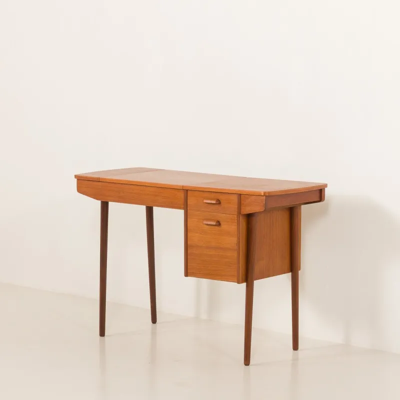 Pamono Small Vintage Desk with Hidden Vanity from Olholm Mobler, 1960s> Desks