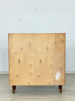 Pamono Small Vintage Highboard in Oak><noscript><img width=
