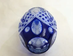 Pamono Small Vintage Vase in Cut Bohemian Crystal with Cobalt Blue, 1960s><noscript><img width=