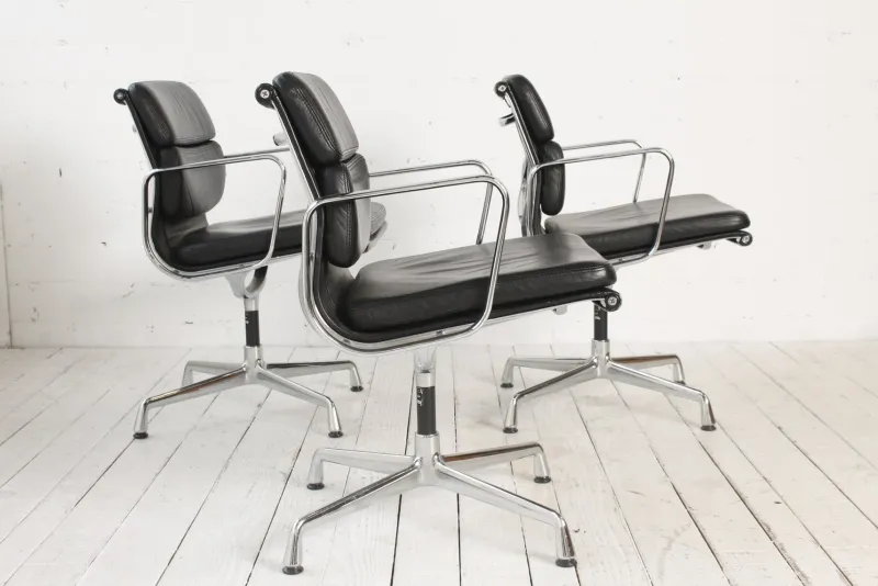 New Pamono Soft Pad Ea 207 Chair by Charles & Ray Eames for Vitra