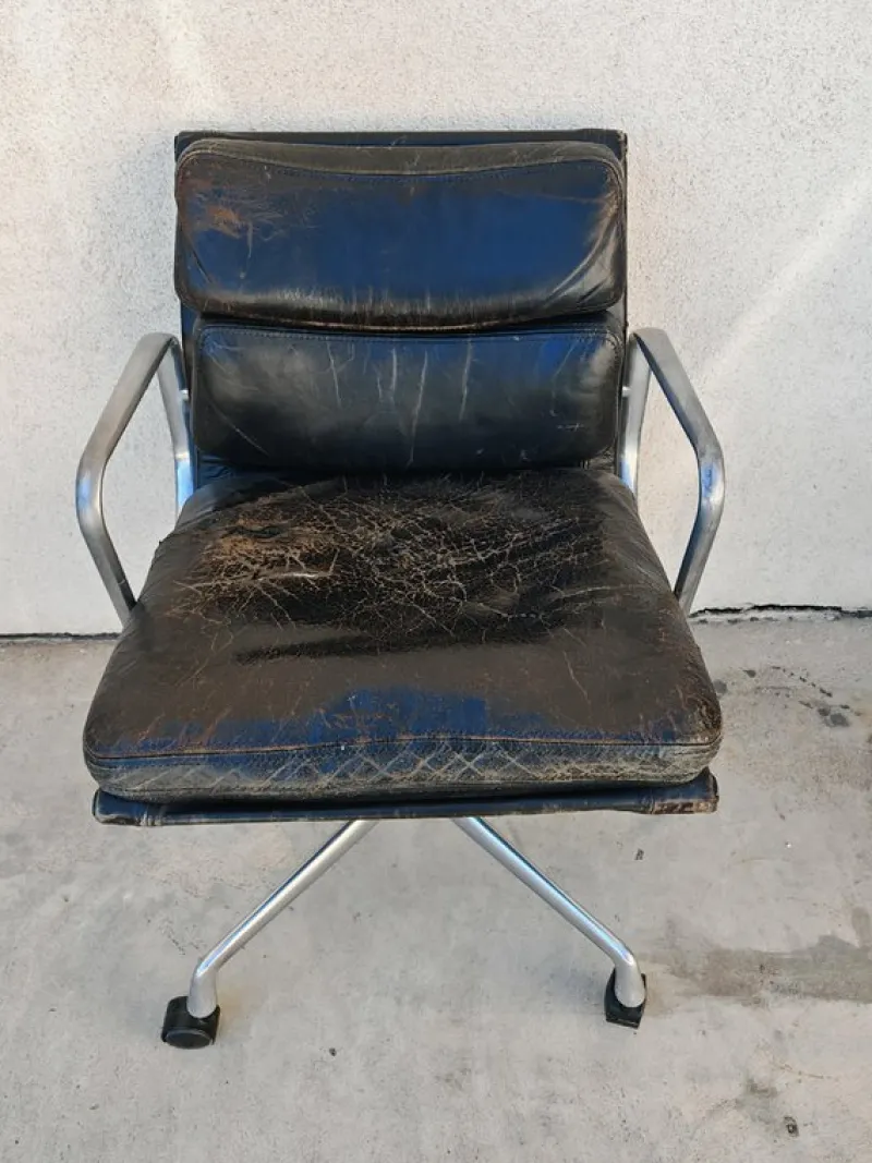 Discount Pamono Soft Pad Office Chairs attributed to Charles and Ray Eames for Ring Mobelfabrik, 1970s, Set of 3