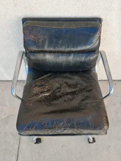 Discount Pamono Soft Pad Office Chairs attributed to Charles and Ray Eames for Ring Mobelfabrik, 1970s, Set of 3