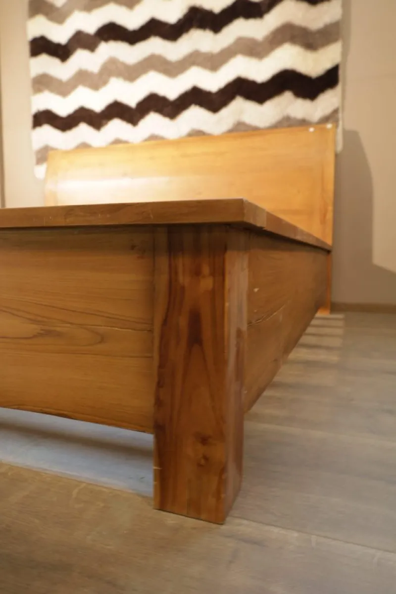 Pamono Solid Bed in Teak> Beds & Bedroom Sets