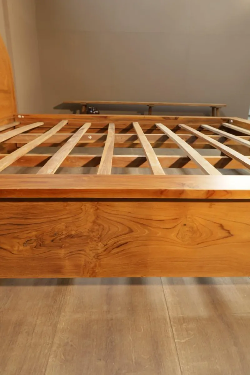 Pamono Solid Bed in Teak> Beds & Bedroom Sets