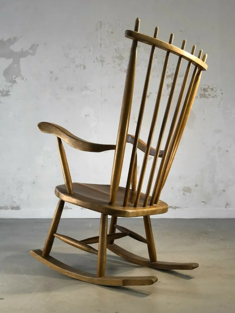 Pamono Solid Wood Rocking Chair, 1950s> Rocking Chairs