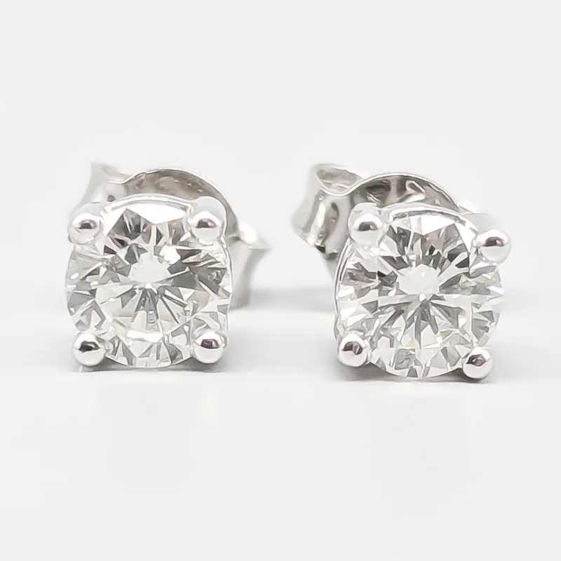 Pamono Solitaire Earrings in White Gold with Diamonds, Set of 2