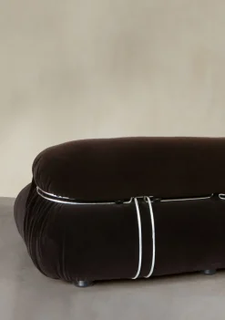 Sale Pamono Soriana Sofa, Armchairs and Ottoman by Afra E Tobia Scarpa for Cassina, 1970s, Set of 4