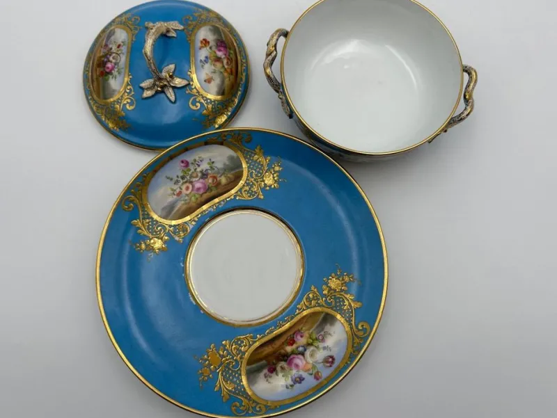 Outlet Pamono Soup Bowl with Saucer in Porcelain from Sèvres, Set of 2