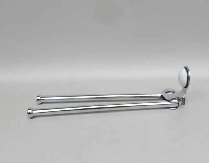 Pamono Space Age Bathroom Set in Chrome-plated Brass and Porcelain, 1970s, Set of 4> Architectural Elements