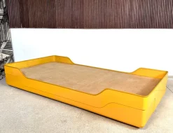 Pamono Space Age Daybed by Marc Berthier for Roche Bobois, 1960s> Daybeds & Chaises Lounges