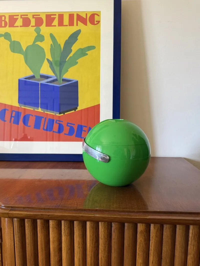 Pamono Space Age Green Ice Bucket, 1960s> Ice Buckets & Wine Coolers