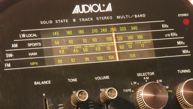 Pamono Space Age Model TCM 5500 Solid State 8 Track Stereo Multiband Radio from Audiola Sakura, 1970s> Electronics