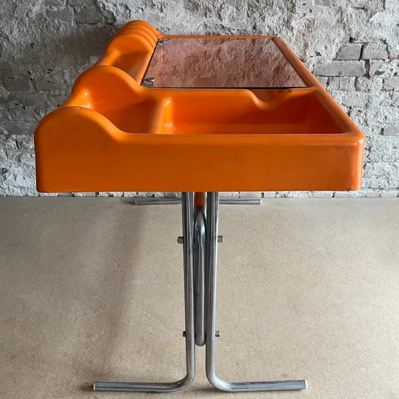 Clearance Pamono Space Age Orix Orange Writing Desk by Vittorio Parigi and Nani Prina for Molteni, 1970s