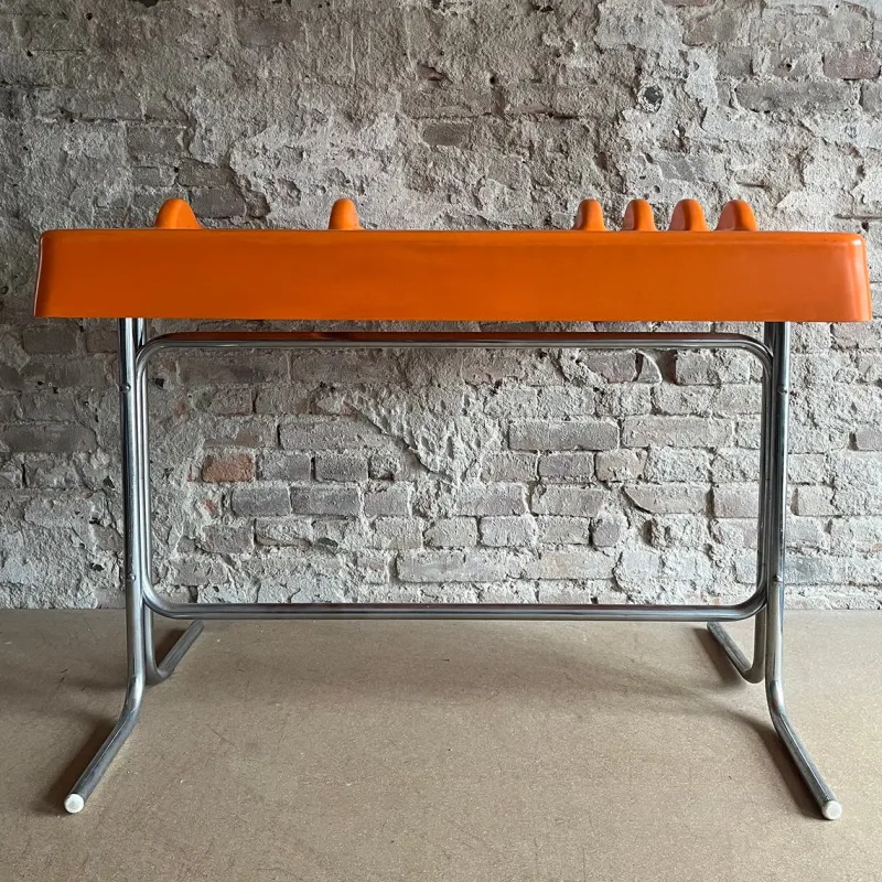 Clearance Pamono Space Age Orix Orange Writing Desk by Vittorio Parigi and Nani Prina for Molteni, 1970s