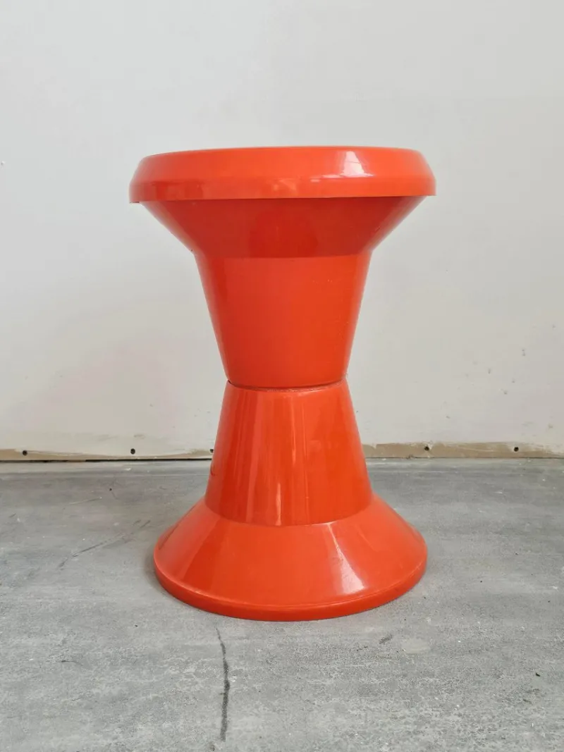 Discount Pamono Space Age Patio Set in Orange Plastic, 1970s, Set of 3