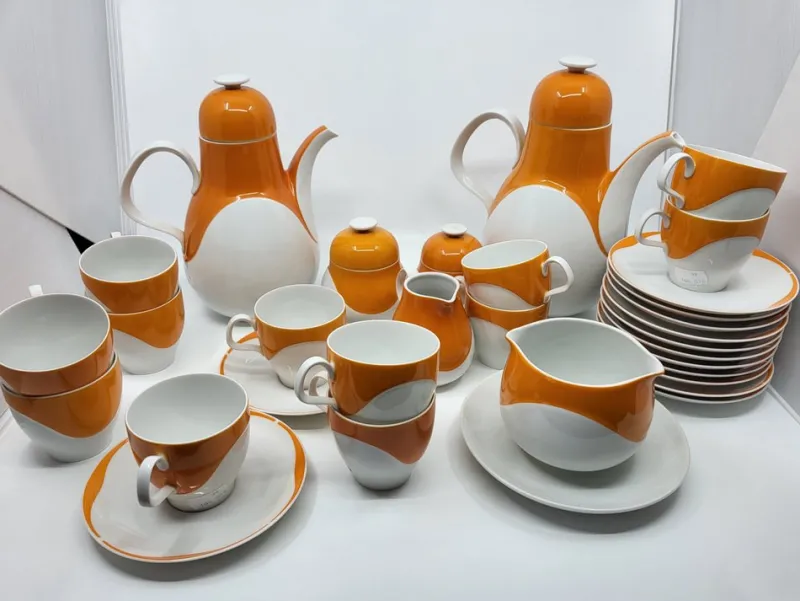 Hot Pamono Space Age Service in White and Orange Porcelain from Heinrich Bavaria, Germany, 1970s, Set of 73