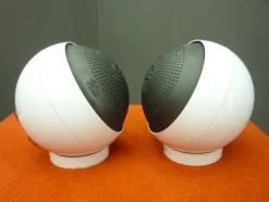 Hot Pamono Space-Age Weltron 2003 Sphere Speakers, 1960s, Set of 2