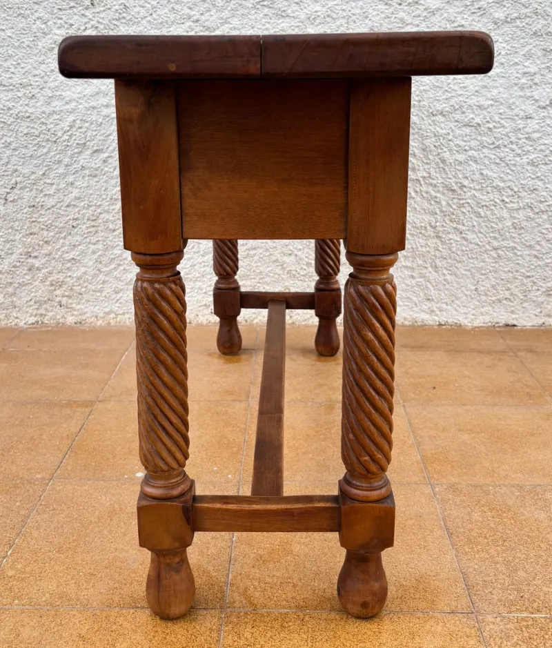 Pamono Spanish Castilian Console with Drawers and Turned Legs, 1890s> Console Tables
