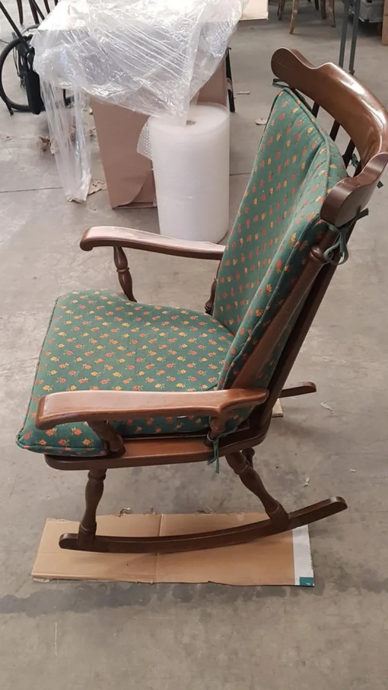 Pamono Spanish Rocking Chair in Oak> Rocking Chairs