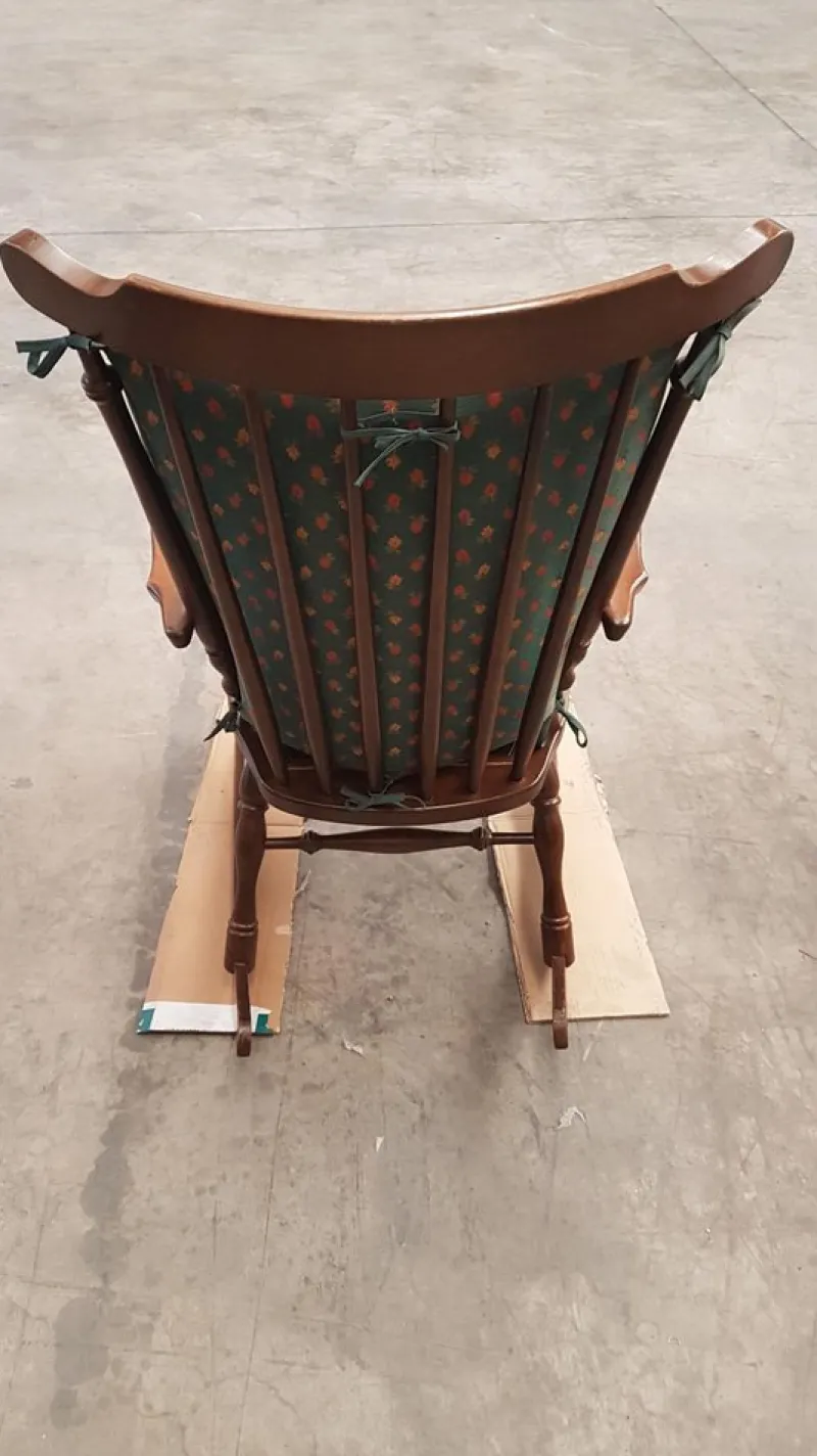 Pamono Spanish Rocking Chair in Oak> Rocking Chairs