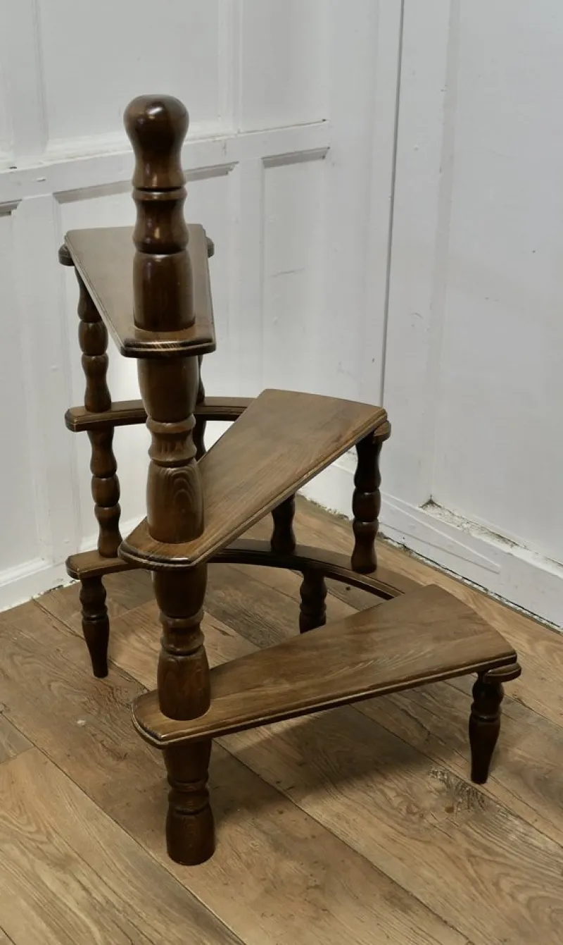 Pamono Spiral Library Steps with Turned Supports, 1960s> Architectural Elements
