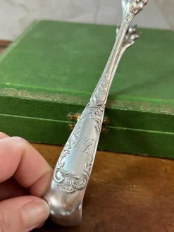 Pamono Spoon & Tongs Box, 1900, Set of 13><noscript><img width=