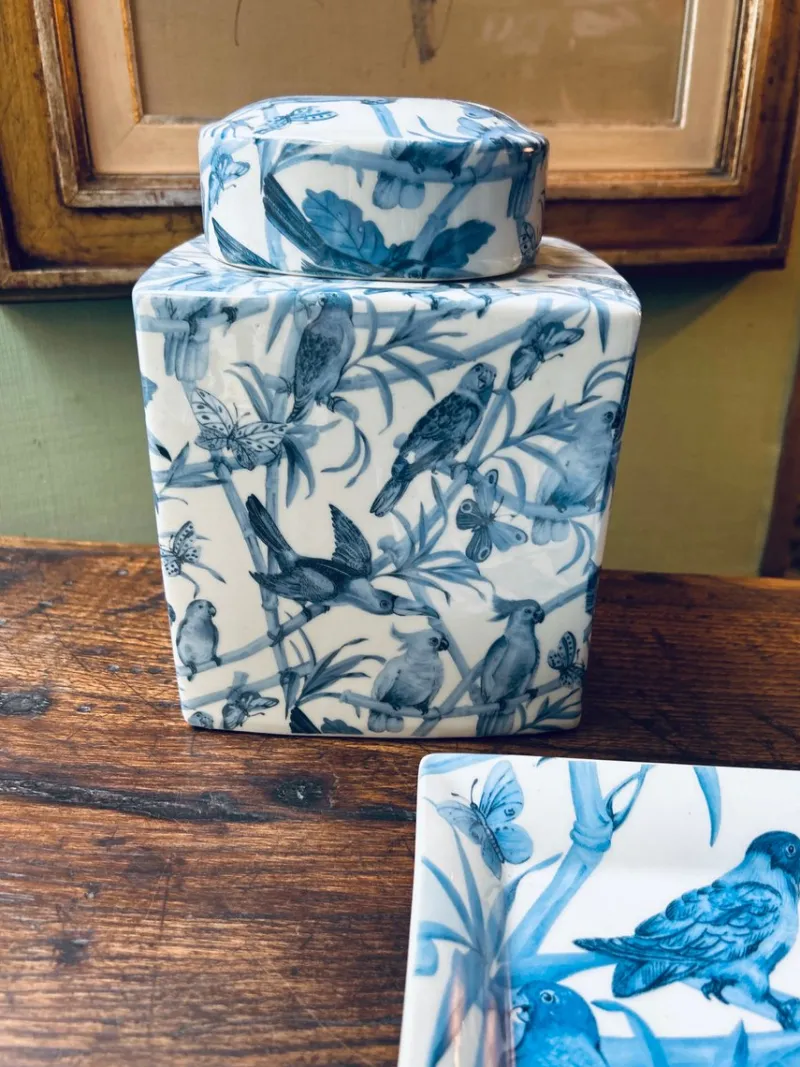 Sale Pamono Square Box Blue Parrots by Quain and quantity
