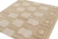 Hot Pamono Square Geometric Rug from R&K Principal Jahanshah Nazmiyal