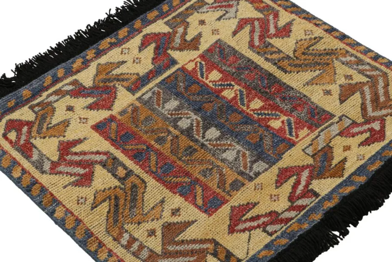 Outlet Pamono Square Scatter Rug with Geometric Patterns from R&K Principal Jahanshah Nazmiyal