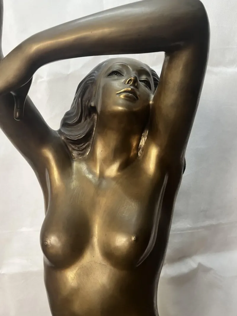 New Pamono St. Monk, Large Sculpture of a Standing Naked Woman, 1980s, Bronze
