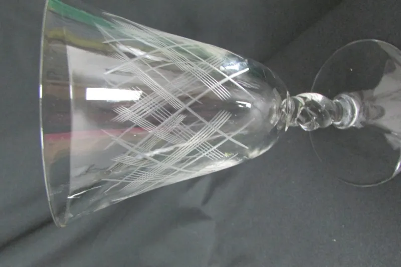 Pamono Stemmed Glasses with Flared Shape, 1960s, Set of 29> Glassware